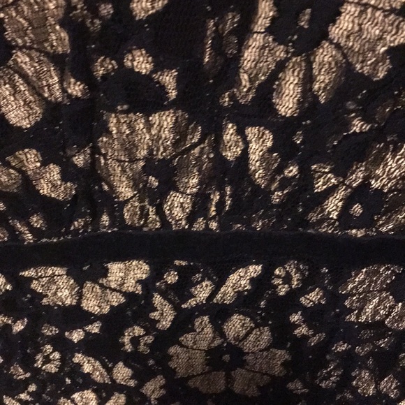 Black and Gold Lace Shirt - Picture 5 of 5